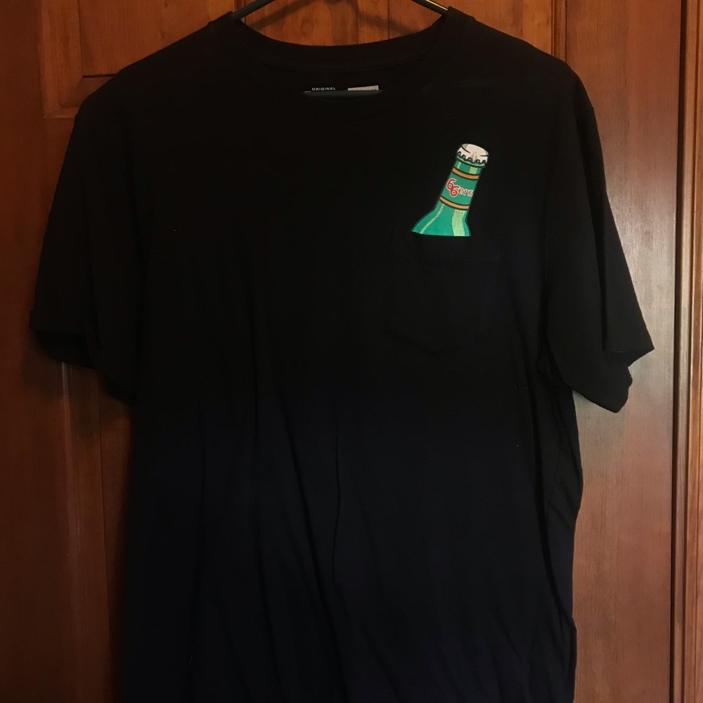 Vans 6 pack of Beer tee